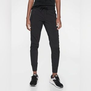 Athleta Trekkie North Joggers